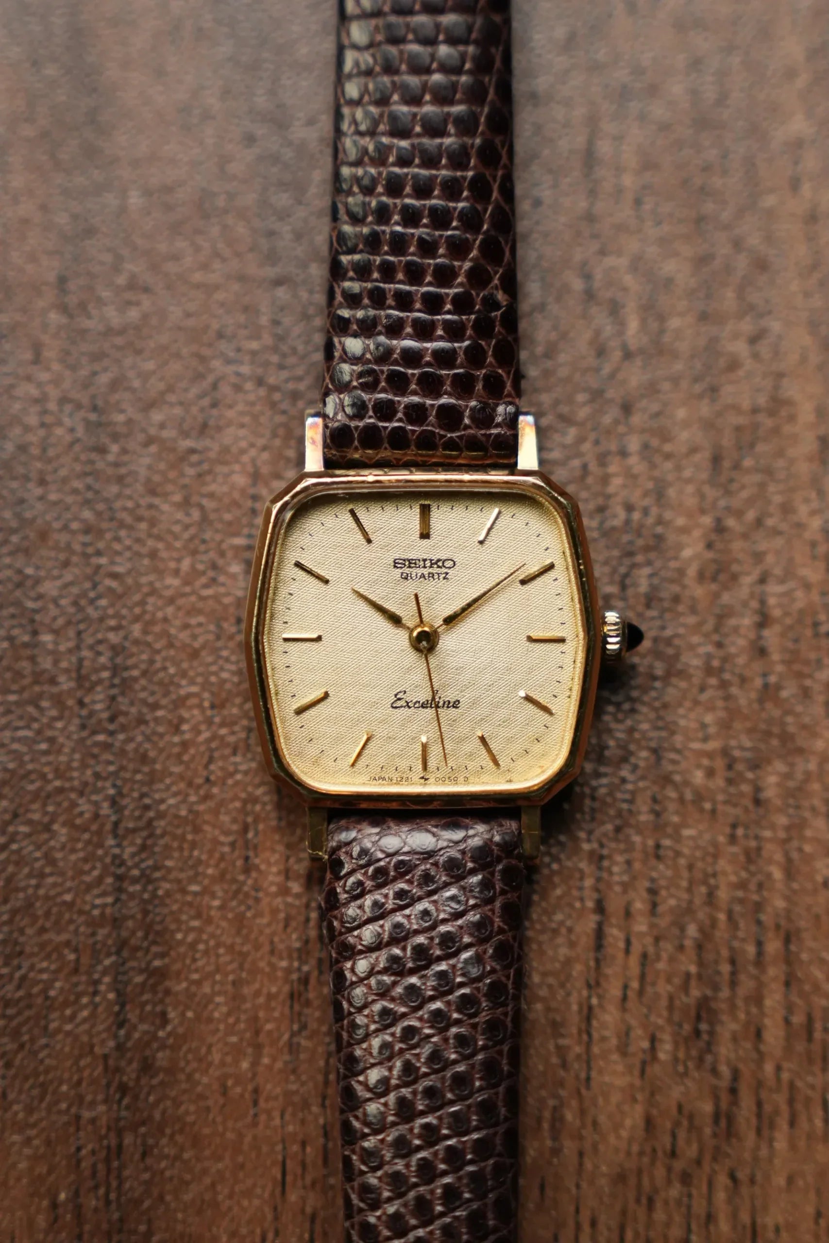 1976 Seiko Exceline Ladies Quartz Brown Band 1221-5010