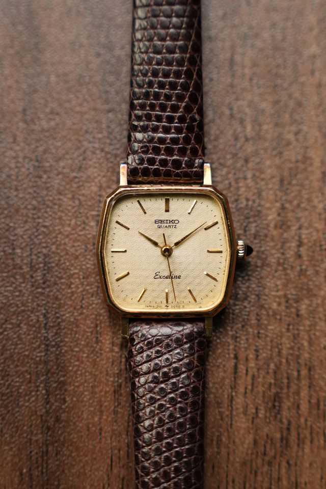 1976 Seiko Exceline Ladies Quartz Brown Band 1221-5010
