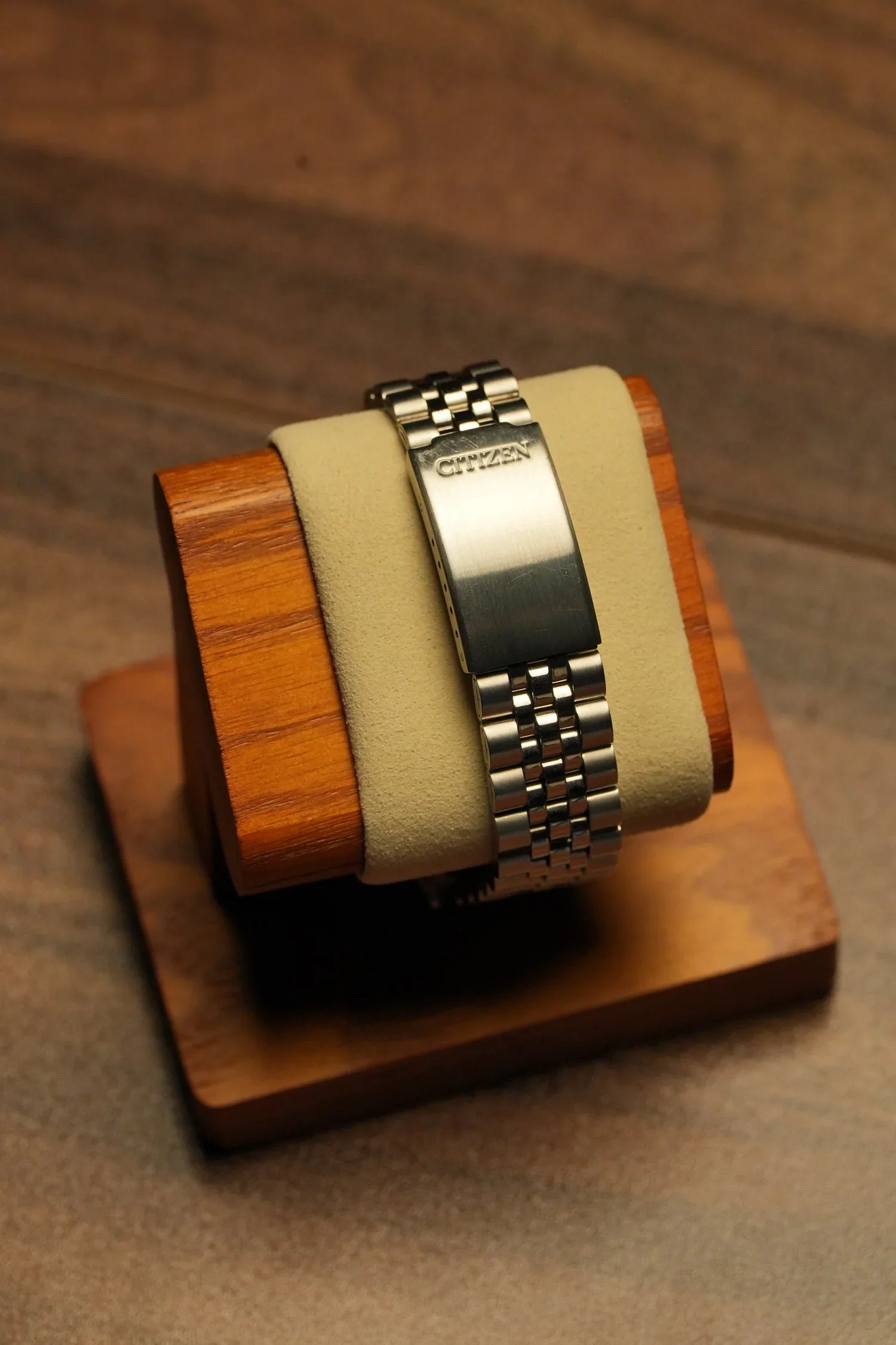 1985 Citizen Coin Bezel Blue Dial CQ 1102-R12527