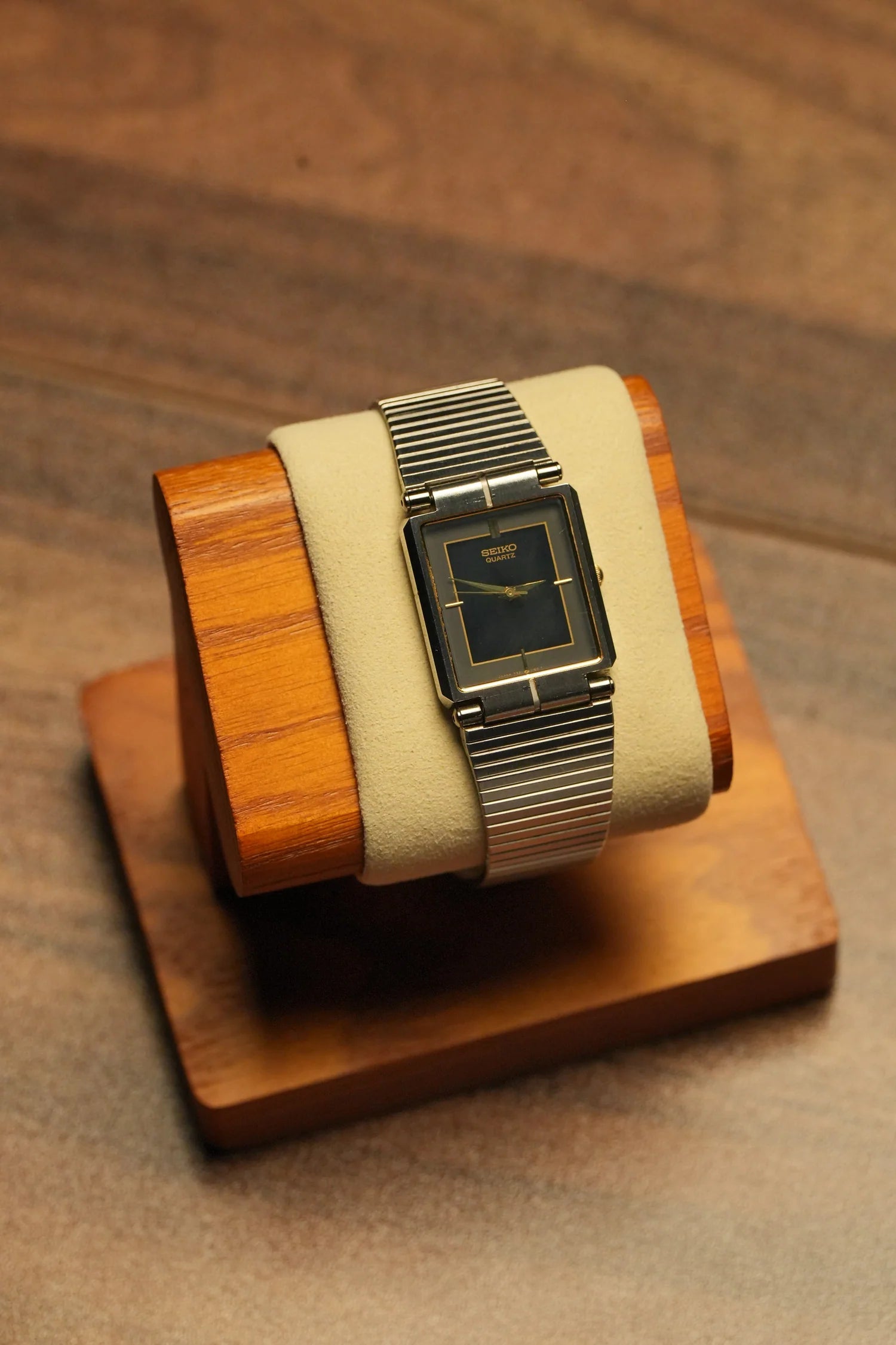 SEIKO Vintage Quartz Watch 7321-5680 Square Face Classic Design Untested