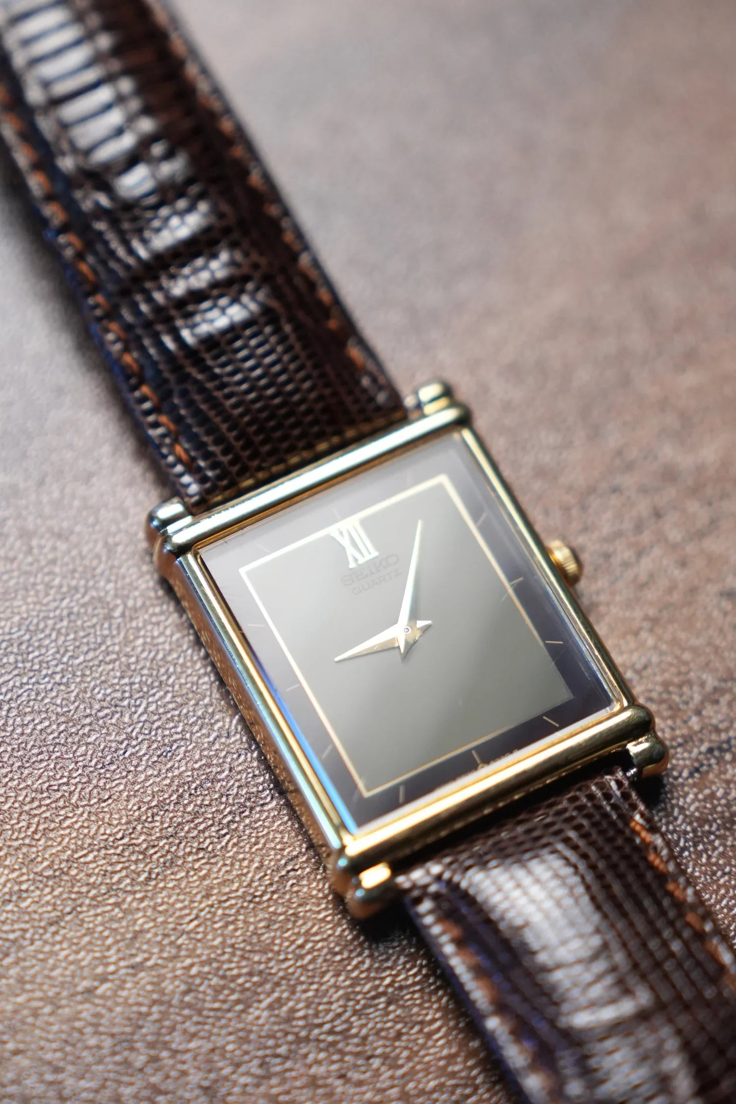 1985 Seiko Tank 6530-5399