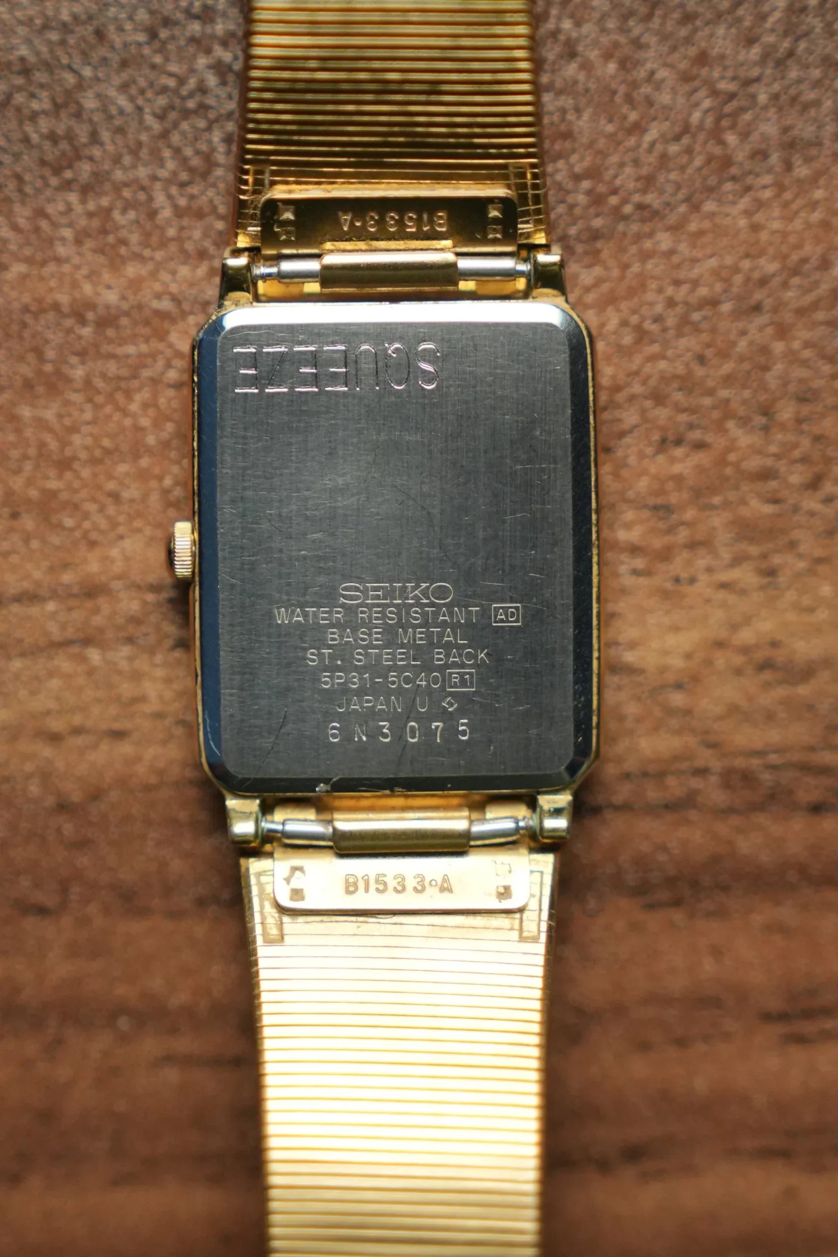 SEIKO 5P31-5C40 Galaxy Quartz 1986 Short Band for Ladies