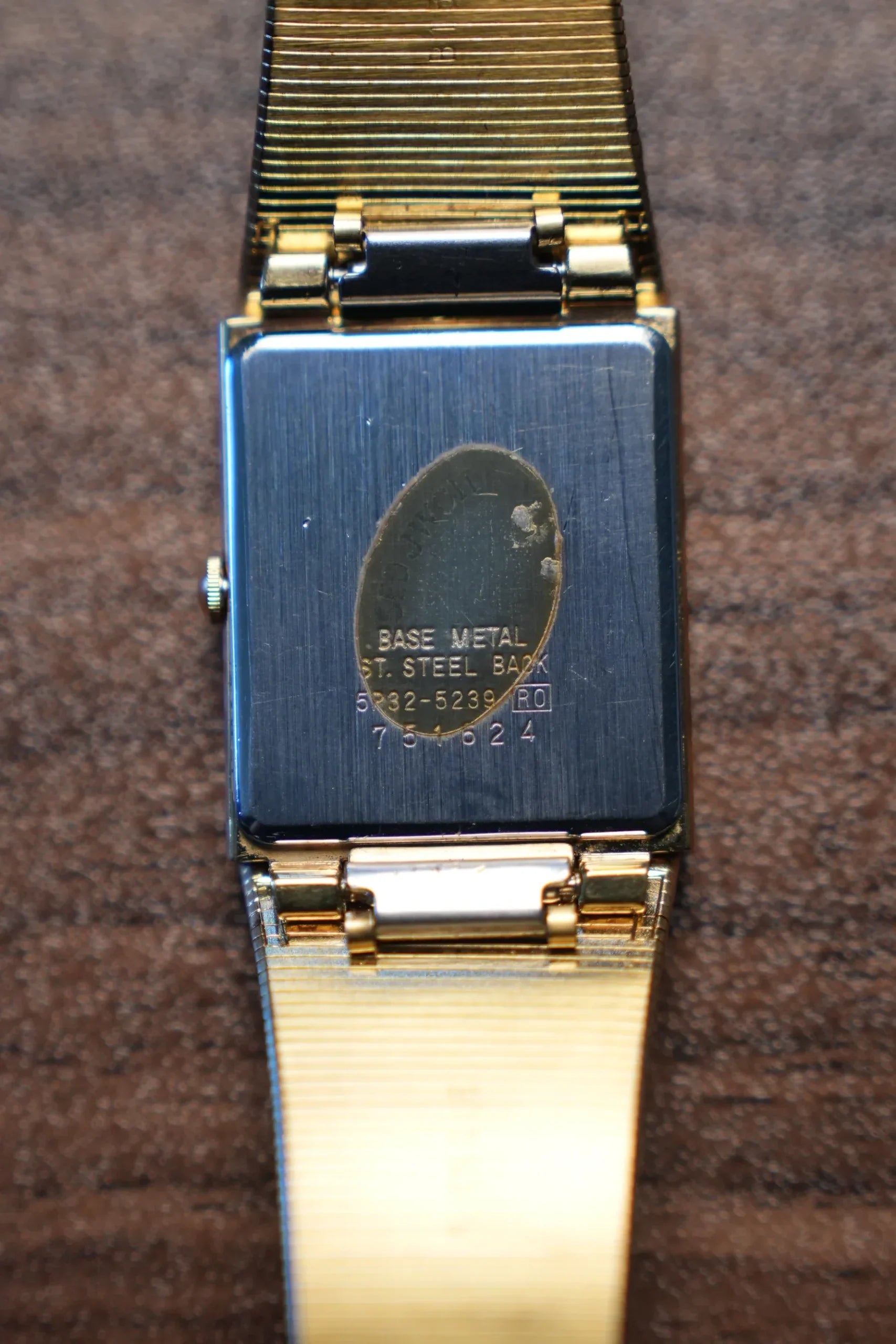 1987 Seiko Tank Quartz Gold Rare Dial 5P32-5239