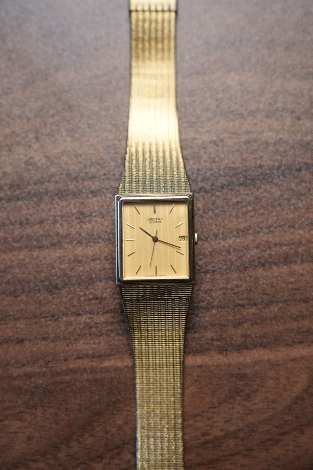 1987 Seiko Tank Quartz Gold Rare Dial 5P32-5239