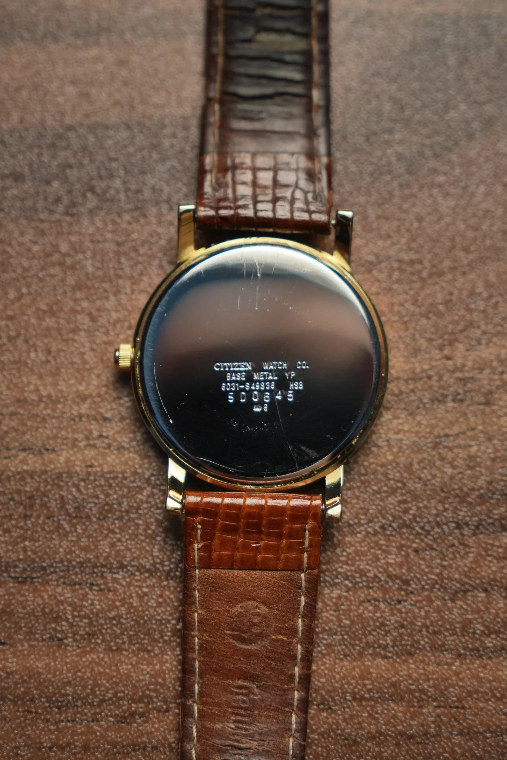 CITIZEN 6031-S49836 Quartz 80s