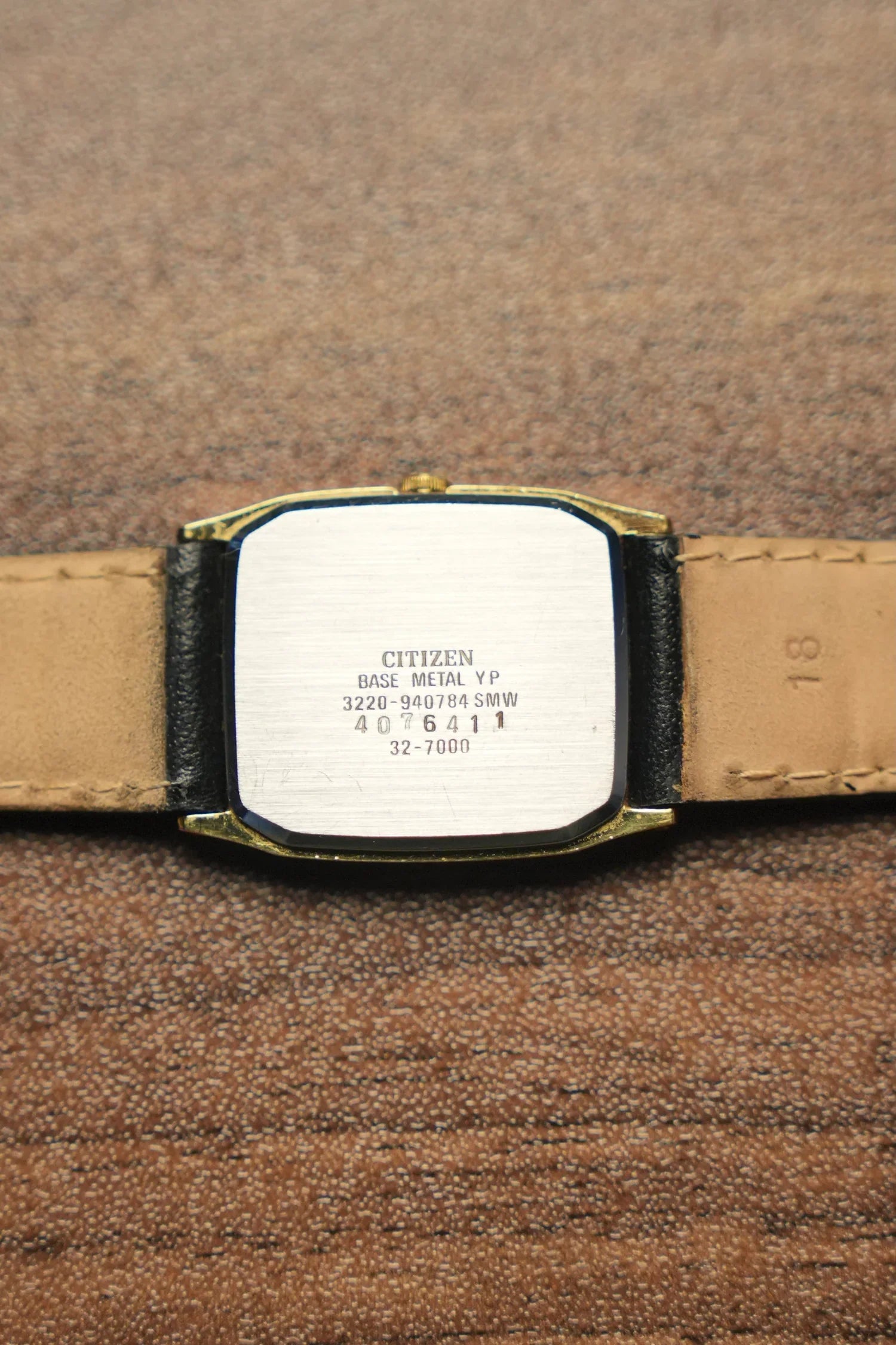 CITIZEN Vintage Tank 3220-940784 70s Quartz