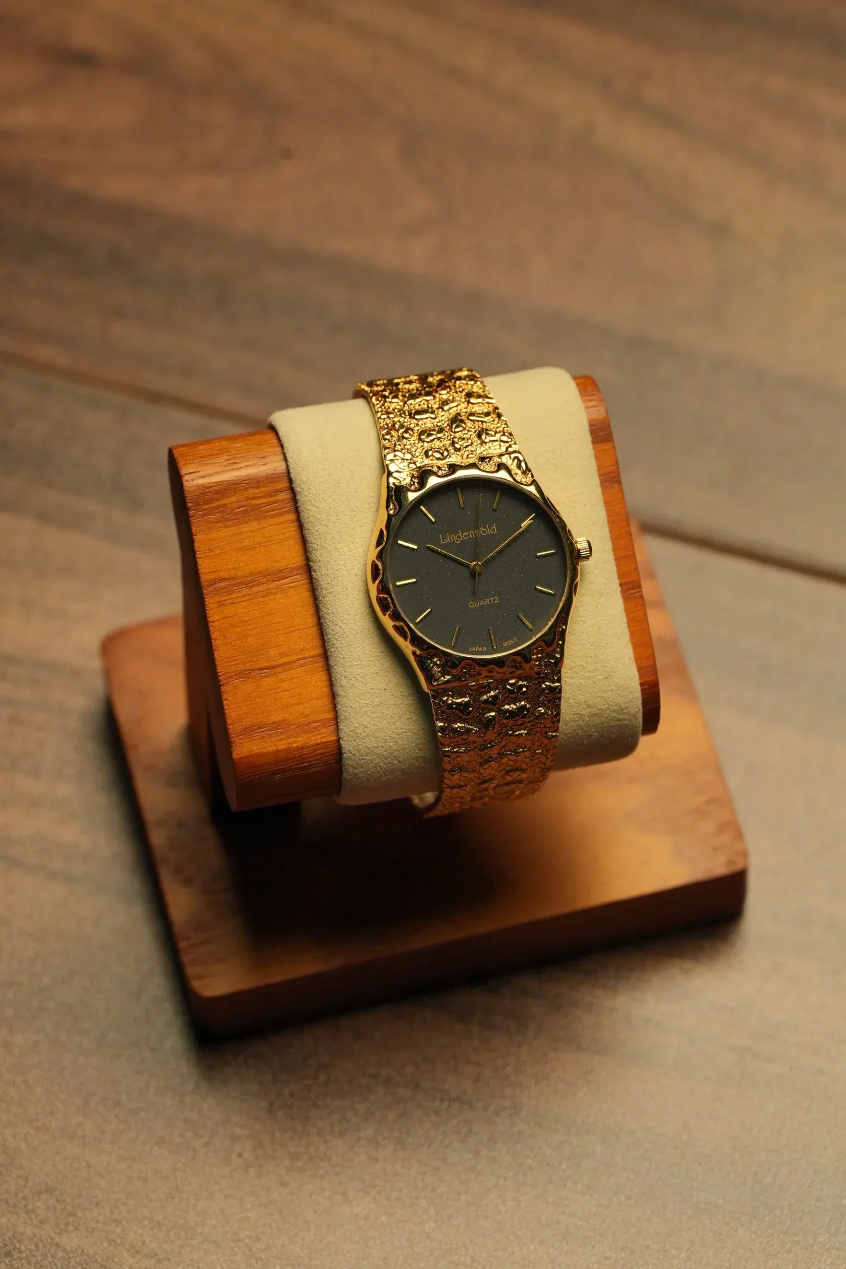 DUFONTE Lindenwold Nugget Black Dial