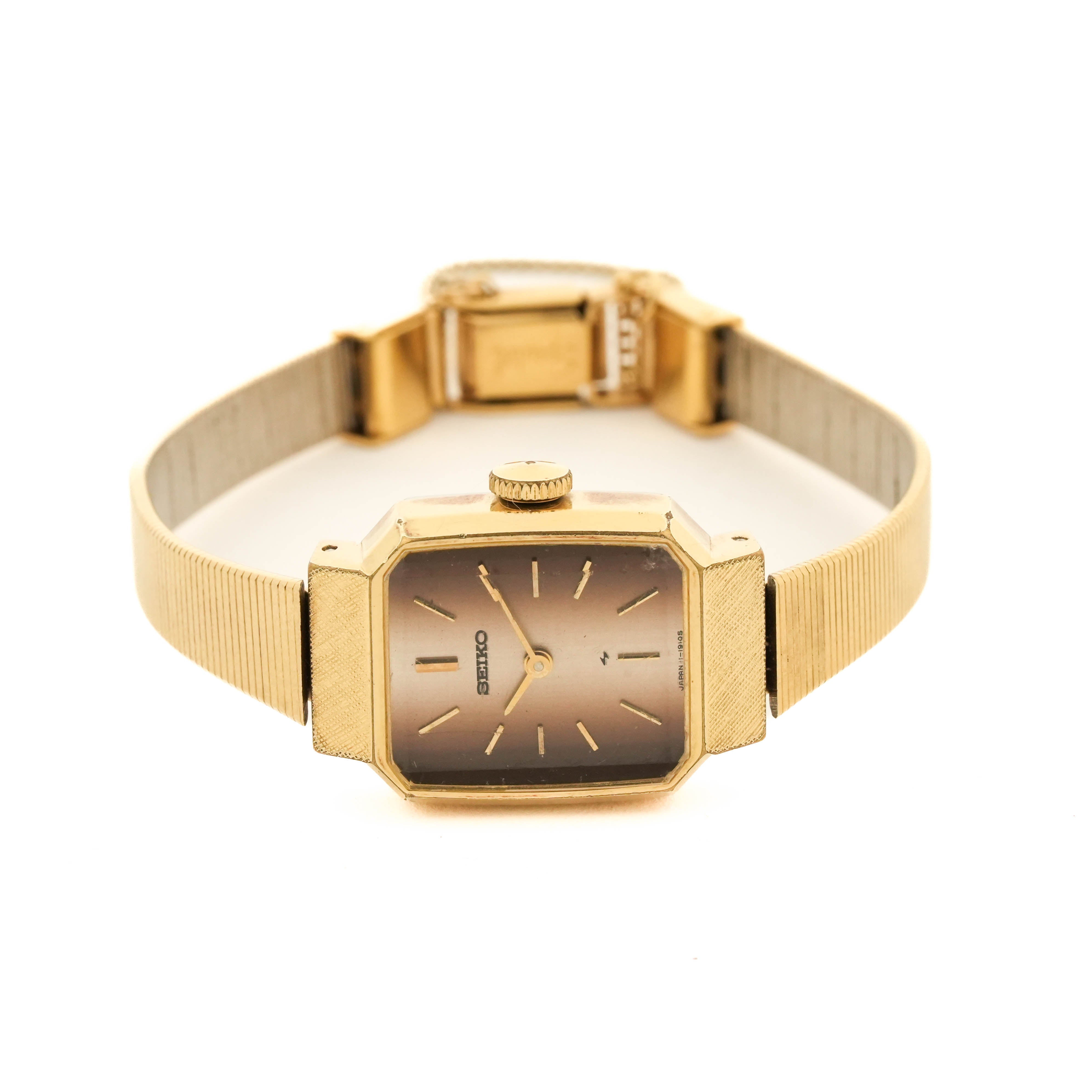 Ladies Seiko Vintage Gold Bracelet Watch Champagne Rectangular Dial