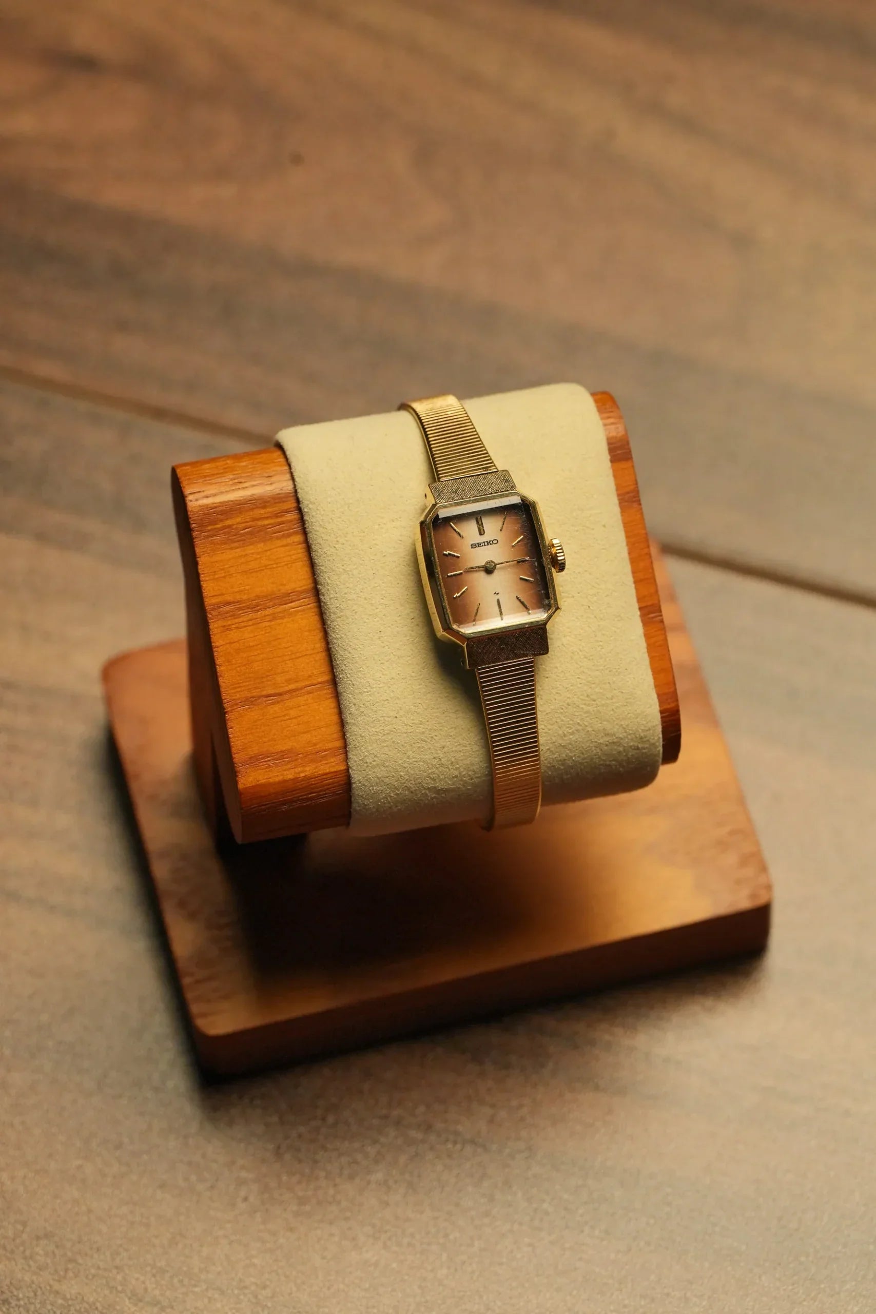 Ladies Seiko Gold Bracelet Watch (Vintage)