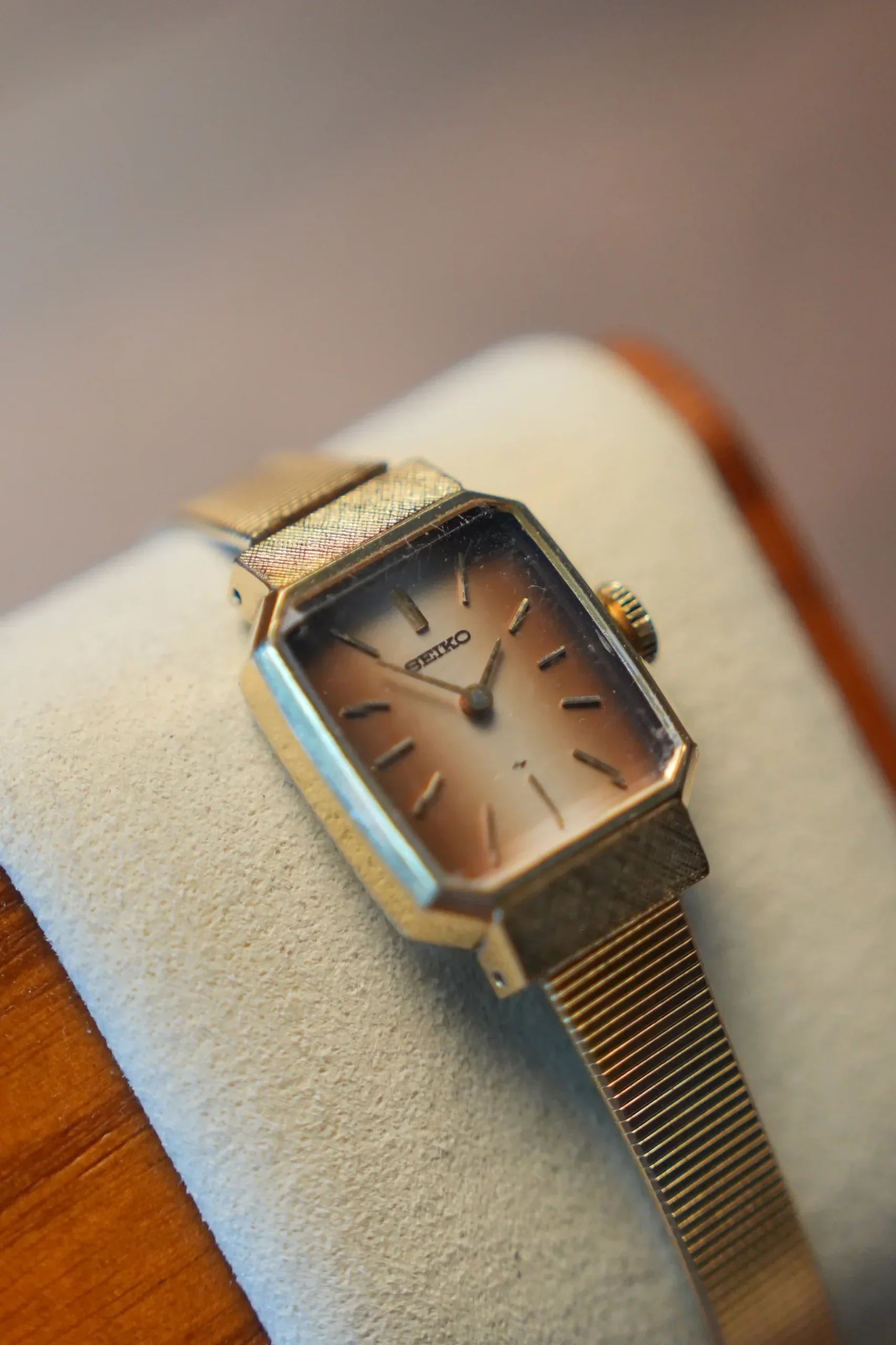 Ladies Seiko Gold Bracelet Watch (Vintage)